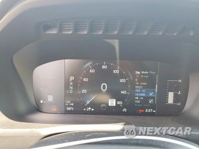 Zdjęcie 9 z 12 samochodu: 2018 VOLVO XC90 T5 VIN:YV4102PKXJ1343723 - miniatura