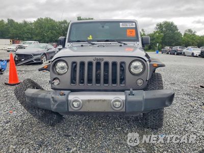 Piąte zdjęcie samochodu w środku: 2018 JEEP WRANGLER UNLIMITED SAHARA VIN:1C4HJWEG2JL918227 - miniatura