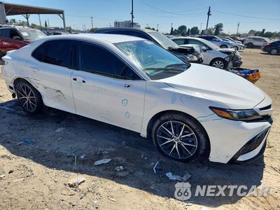 Czwarte zdjęcie samochodu z boku: 2023 TOYOTA CAMRY SE VIN:4T1T11AK6PU804768 - miniatura