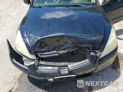 Zdjęcie 11 z 12 samochodu: 2005 HONDA ACCORD LX VIN:1HGCM56415A030412 - miniatura