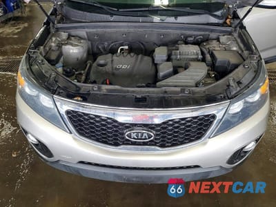 Zdjęcie 12 z 13 samochodu: 2013 KIA SORENTO LX VIN:5XYKT3A61DG353951 - miniatura