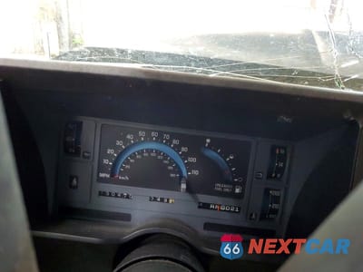 Zdjęcie 9 z 13 samochodu: 1993 CHEVROLET BLAZER S10 VIN:1GNDT13W8P2199576 - miniatura