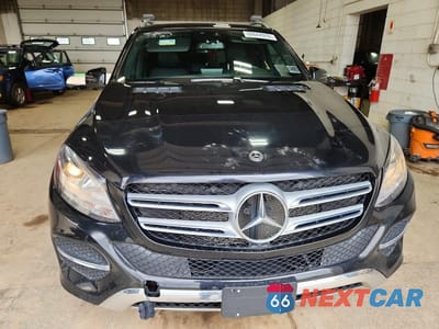 Piąte zdjęcie samochodu w środku: 2019 MERCEDES-BENZ GLE 400 4MATIC VIN:4JGDA5GB2KB217295 - miniatura