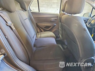 Zdjęcie 11 z 13 samochodu: 2016 CHEVROLET TRAX LS VIN:3GNCJKSB1GL115702 - miniatura