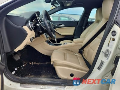 Zdjęcie 7 z 13 samochodu: 2018 MERCEDES-BENZ CLA VIN:WDDSJ4EB0JN525626 - miniatura