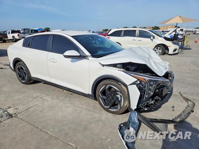 Czwarte zdjęcie samochodu z boku: 2025 KIA K4 EX VIN:3KPFU4DE5SE031458 - miniatura