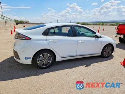 Trzecie zdjęcie samochodu z tyłu: 2021 HYUNDAI IONIQ SE VIN:KMHC65LD3MU254996 - miniatura