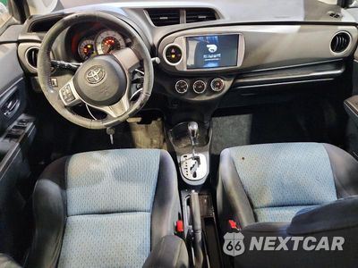 Zdjęcie 8 z 13 samochodu: 2014 TOYOTA YARIS 5-DOOR SE VIN:JTDKTUD31ED580273 - miniatura