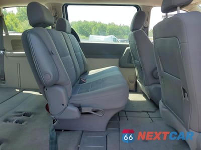Zdjęcie 10 z 12 samochodu: 2008 DODGE GRAND CARAVAN SE VIN:2D8HN44H98R706141 - miniatura