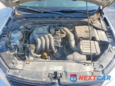 Zdjęcie 11 z 12 samochodu: 2011 VOLKSWAGEN JETTA BASE VIN:3VW2K7AJ1BM395743 - miniatura