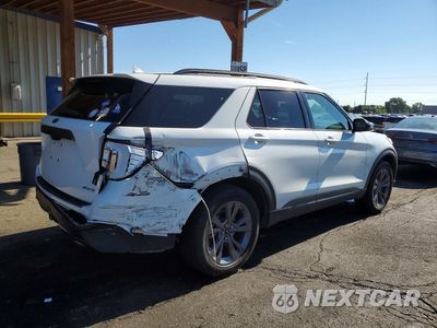 Trzecie zdjęcie samochodu z tyłu: 2022 FORD EXPLORER XLT VIN:1FMSK8DH2NGA71423 - miniatura