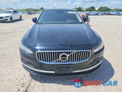 Piąte zdjęcie samochodu w środku: 2023 VOLVO S90 PLUS VIN:LVY062MN2PP321760 - miniatura
