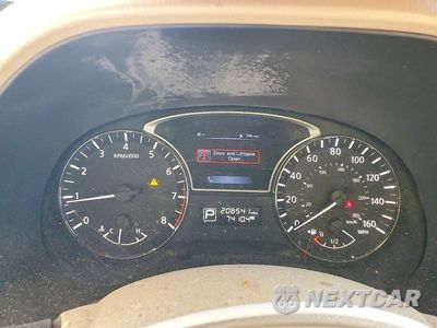 Zdjęcie 9 z 12 samochodu: 2015 NISSAN PATHFINDER SL VIN:5N1AR2MN6FC685250 - miniatura