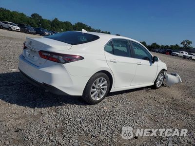 Trzecie zdjęcie samochodu z tyłu: 2024 TOYOTA CAMRY LE VIN:4T1C11AK4RU863577 - miniatura