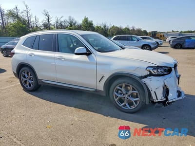 Czwarte zdjęcie samochodu z boku: 2024 BMW X3 XDRIVE30I VIN:5UX53DP02R9V84306 - miniatura