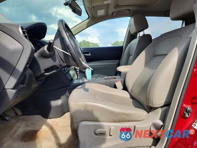 Zdjęcie 7 z 14 samochodu: 2012 NISSAN ROGUE S VIN:JN8AS5MT8CW254397 - miniatura