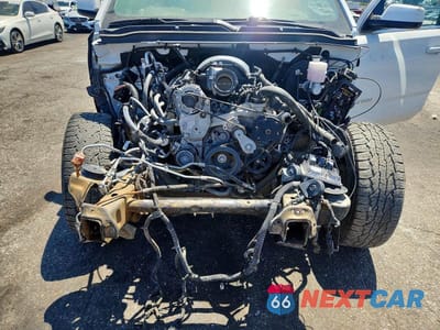 Zdjęcie 12 z 14 samochodu: 2020 GMC YUKON SLT VIN:1GKS2BKC3LR215558 - miniatura