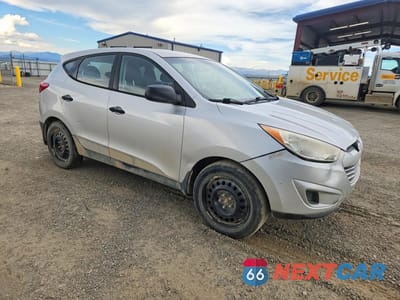 Czwarte zdjęcie samochodu z boku: 2010 HYUNDAI TUCSON GLS VIN:KM8JT3AC4AU077594 - miniatura