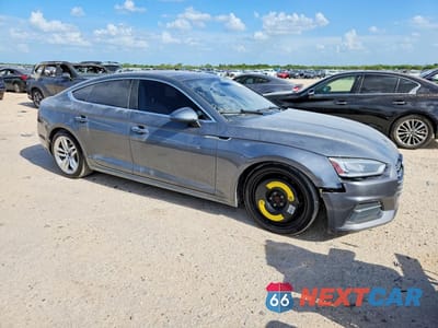Czwarte zdjęcie samochodu z boku: 2019 AUDI A5 PREMIUM VIN:WAUANCF53KA062741 - miniatura