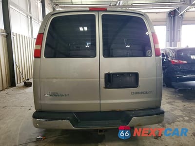 Zdjęcie 6 z 13 samochodu: 2003 CHEVROLET EXPRESS G1500 VIN:1GBFG15X931226347 - miniatura