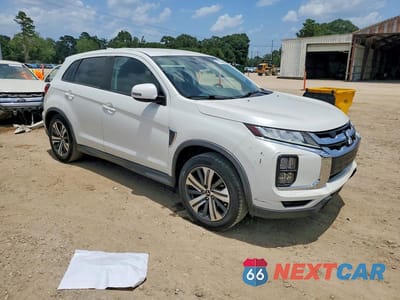 Czwarte zdjęcie samochodu z boku: 2021 MITSUBISHI OUTLANDER SPORT ES VIN:JA4ARUAU9MU022705 - miniatura