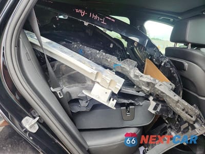 Zdjęcie 11 z 13 samochodu: 2025 BMW X5 M60I VIN:5UX33EU04S9Y17755 - miniatura