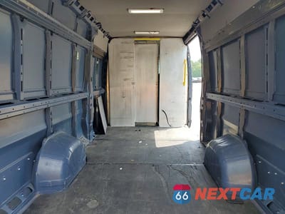 Zdjęcie 10 z 13 samochodu: 2019 RAM PROMASTER 3500 DELIVERY VAN VIN:3C6URVJG8KE556302 - miniatura