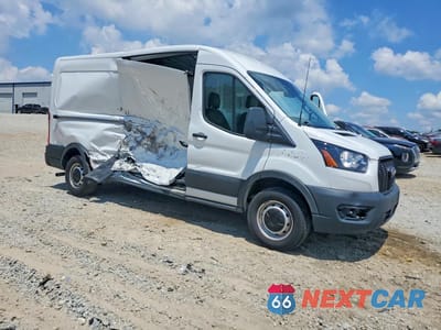 Czwarte zdjęcie samochodu z boku: 2023 FORD TRANSIT 250 DELIVERY VAN VIN:1FTBR1C80PKA60591 - miniatura