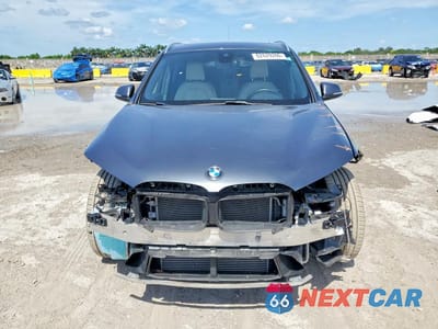Piąte zdjęcie samochodu w środku: 2022 BMW X1 SDRIVE28I VIN:WBXJG7C08N5U57477 - miniatura