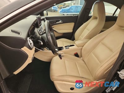 Zdjęcie 7 z 12 samochodu: 2015 MERCEDES-BENZ CLA 250 4MATIC VIN:WDDSJ4GB1FN179395 - miniatura