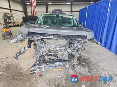Piąte zdjęcie samochodu w środku: 2019 GMC CANYON ALL TERRAIN VIN:1GTG6FENXK1150103 - miniatura