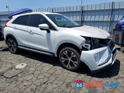 Czwarte zdjęcie samochodu z boku: 2018 MITSUBISHI ECLIPSE CROSS SE/SEL VIN:JA4AT5AA5JZ037388 - miniatura