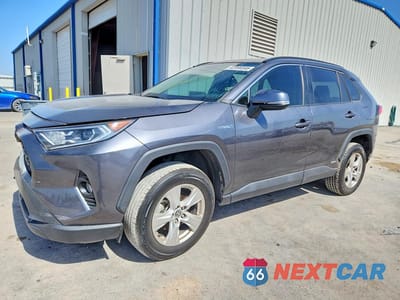2021 TOYOTA RAV4 XLE 4T3RWRFV2MU039056 - główne zdjęcie licytacji z USA - miniatura