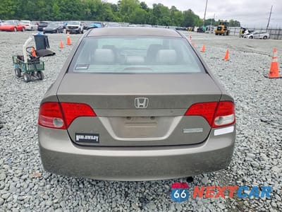 Zdjęcie 6 z 12 samochodu: 2008 HONDA CIVIC LX VIN:2HGFA16588H302807 - miniatura
