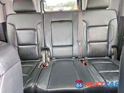 Zdjęcie 10 z 13 samochodu: 2017 CHEVROLET SUBURBAN K1500 LT VIN:1GNSKHKC7HR180830 - miniatura