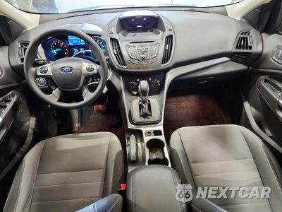 Zdjęcie 8 z 13 samochodu: 2015 FORD ESCAPE SE VIN:1FMCU9GX4FUB39182 - miniatura