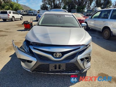 Piąte zdjęcie samochodu w środku: 2018 TOYOTA CAMRY SE VIN:JTNB11HKXJ3012170 - miniatura