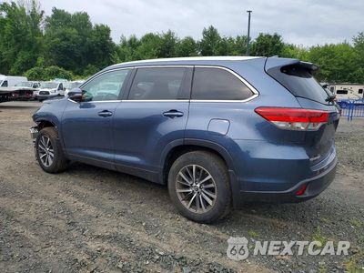 Drugie zdjęcie samochodu z przodu: 2019 TOYOTA HIGHLANDER XLE VIN:5TDJZRFH4KS983194 - miniatura