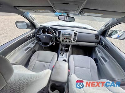 Zdjęcie 9 z 10 samochodu: 2010 TOYOTA TACOMA V6 VIN:5TEUU4EN9AZ748510 - miniatura
