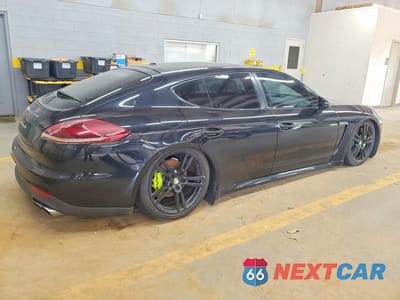 Trzecie zdjęcie samochodu z tyłu: 2016 PORSCHE PANAMERA SE HYBRID VIN:WP0AD2A77GL040584 - miniatura