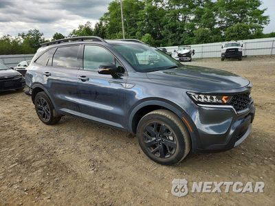 Czwarte zdjęcie samochodu z boku: 2022 KIA SORENTO S VIN:5XYRLDLC3NG130643 - miniatura