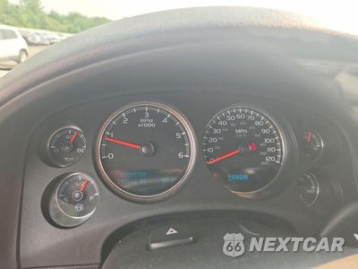 Zdjęcie 9 z 13 samochodu: 2010 CHEVROLET SUBURBAN K1500 LS VIN:1GNUKHE39AR169550 - miniatura
