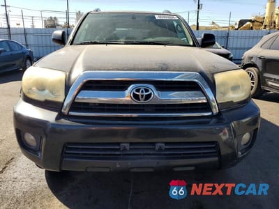 Piąte zdjęcie samochodu w środku: 2008 TOYOTA 4RUNNER SR5 VIN:JTEZU14R38K021155 - miniatura