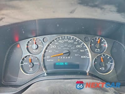 Zdjęcie 9 z 13 samochodu: 2017 GMC SAVANA G2500 VIN:1GTW7AFF4H1909520 - miniatura