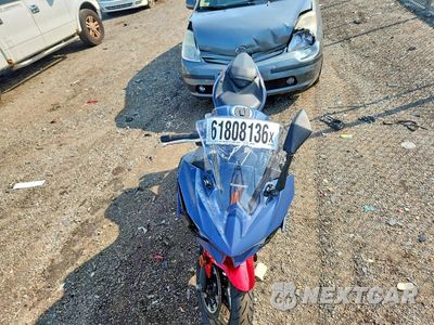 Piąte zdjęcie samochodu w środku: 2026 KAWASAKI EX500 A VIN:ML5EXGJ15TDA83470 - miniatura