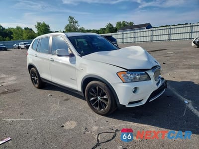 Czwarte zdjęcie samochodu z boku: 2014 BMW X3 XDRIVE28I VIN:5UXWX9C5XE0D33168 - miniatura
