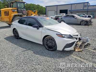 Czwarte zdjęcie samochodu z boku: 2023 TOYOTA CAMRY XSE V6 VIN:4T1KZ1AK2PU084289 - miniatura