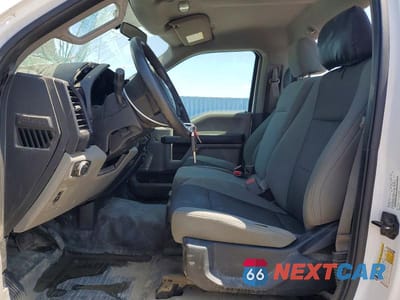 Zdjęcie 7 z 13 samochodu: 2017 FORD F150 VIN:1FTMF1C88HKC10756 - miniatura