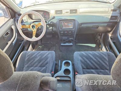 Zdjęcie 8 z 13 samochodu: 1999 HONDA CR-V LX VIN:JHLRD2842XC007171 - miniatura