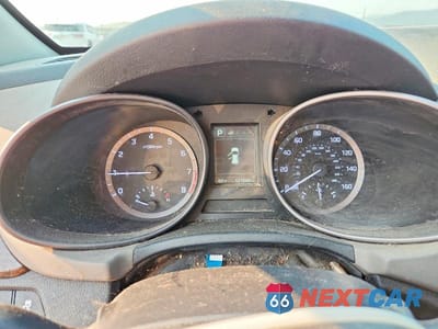 Zdjęcie 9 z 12 samochodu: 2017 HYUNDAI SANTA FE SPORT 2.4L VIN:5XYZUDLB0HG383508 - miniatura